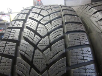 Zimné pneumatiky Goodyear 225/65R17 - 2