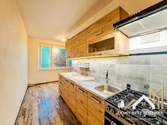 Na predaj priestranný 3 izbový byt po rekonštrukcii - 2