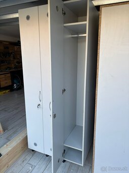 Šatníkové skrinky - 2