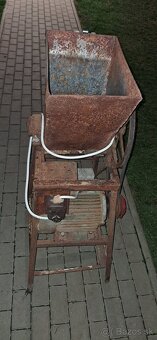 MLYNEC NA OVOCIE,REPU,TEKVICE - 2