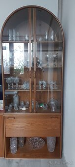Vitrina sklenena - 2