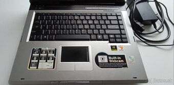 Predám notebook Asus A6KM - 2