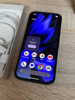 Google Pixel 9A 8/128Gb - Dobrý stav - 2