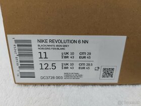 Pánské běžecké boty Nike Revolution 6 NN, vel. 45 - 2