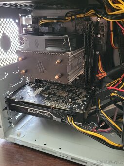 Menší herný počítač i5 9400f , rx 570 , 16gb ddr4 , 1tb SSD - 2
