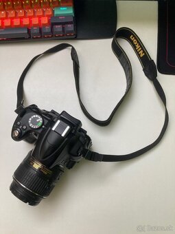 Nikon D5000 + doplnky - 2