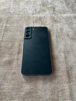 Samsung Galaxy S22+ - 2