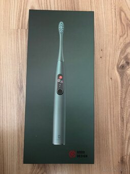 Elektricka zubna kefka s Bluetooth - 2