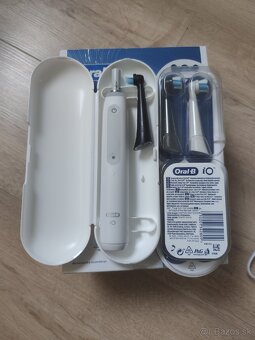ORAL B IQ 4 - 2