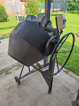 Miešačka na beton - 2