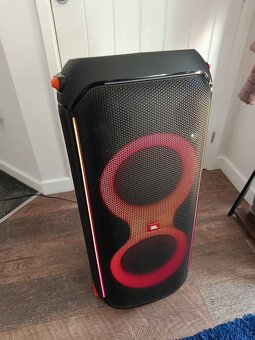 JBL 710 - 2