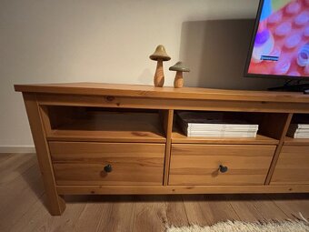 HEMNES skrinka pod TV 3 ks - 2