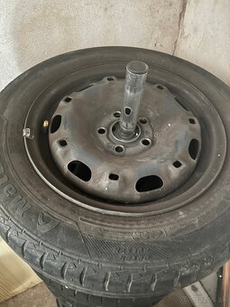 Predam disky s pneumatikami 165/70/r14 - 2