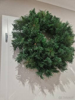 ČEČINOVÝ VENIEC - nový                     priemer  60cm - 2