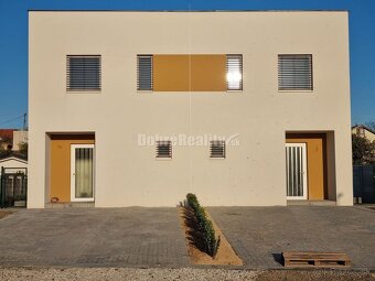 Rezervovane Exkluzivne predaj rodinného domu novostavba v o - 2