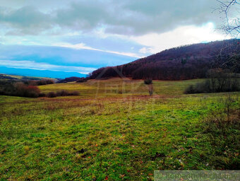 Väčší pozemok s možnosťou výstavby rekreačnej nehnuteľnos - 2