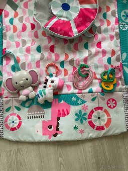 Hracia deka bright stairs - 2