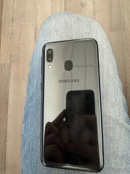 Samsung A20 E - 2