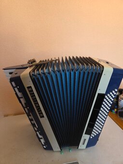 Predám akordeón Weltmeister - 2