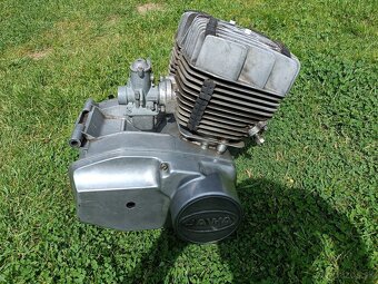 Motor JAWA 350 - 2