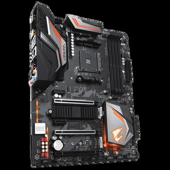 Predam Gigabyte Aorus X470 Ultra Gaming - 2