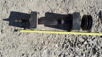 Oska na cirkulár priemer osky 2,5 cm - 2