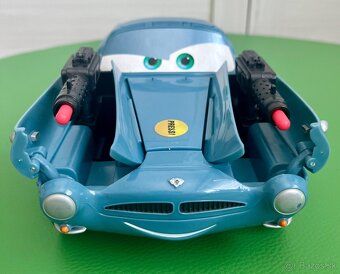 Disney Pixar autíčko Finn McMissile - 2