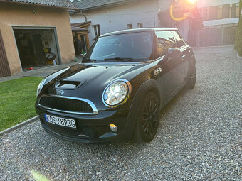 Mini Cooper S R56 JCW John Cooper Works - 2