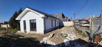 REZERVOVANÉ PREDAJ: Moderný 3-izbový rodinný dom v obci - 2
