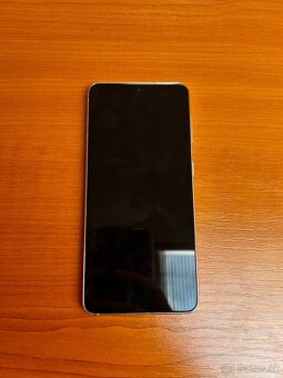 Samsung Galaxy S21 - 2