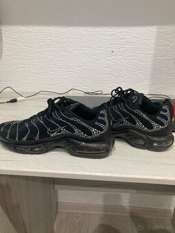 Nike tn swarkovski velkost 44 - 2