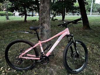 Bicykel pre dievča 26 kolesa Rama S - 2