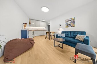 GUTHAUS | Štýlový 2-izbový byt s lodžiou, Karpaty a MHD na d - 2
