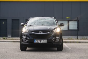 Hyundai ix35 2.0 CRDi VGT Premium 4x4 A/T - 2