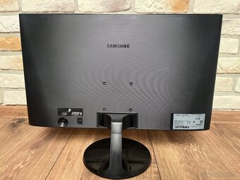 Samsung S24F350– 24” LED monitor, Full HD - 2
