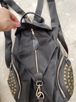 Ruksak značky Eighty & Ninety - 2