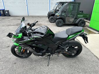 Kawasaki Ninja 1000SX sport touring - 2