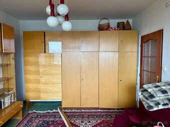 Obývacia stena a skrine - 2