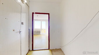 GARSÓNKA S LOGGIOU 3D PREHLIADKA - 2