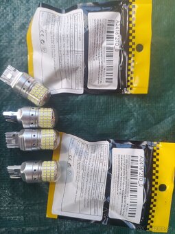 LED žiarovky T20 7440 - 2