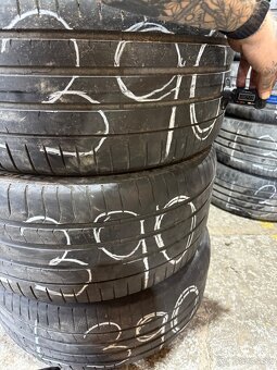 L390 letné dvojrozmer 245/40R20 a 275/35R20 run flat - 2