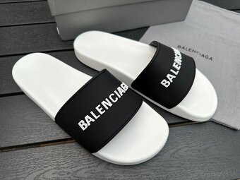 Balenciaga slapky full box - 2