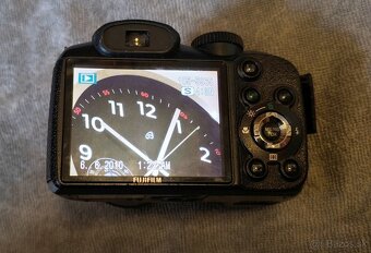 Predám dig. fotoaparát Fujifilm FinePix S2500HD - 2