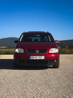 Volkswagen Touran - 2