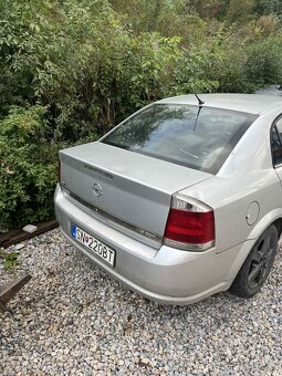 Opel Vectra 1.9 CDTI - 2