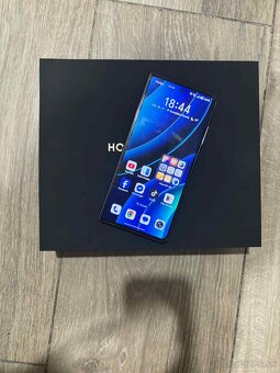 Honor magic v2  16/512gb - 2