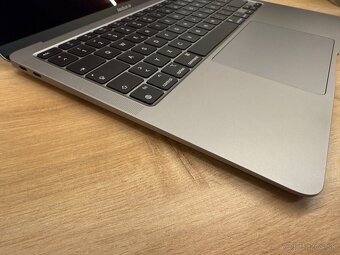 Macbook Air M1 Space Grey - 2