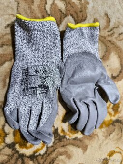 Rukavice - 2