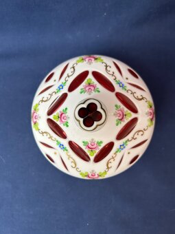 Dóza s vekom - vrstvené opálové sklo - 2