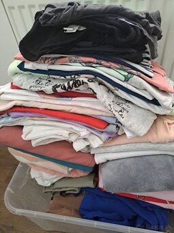 Oblečenie dievča 9-11 rokov - 2